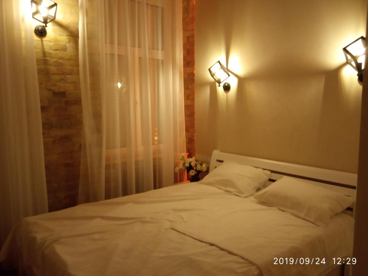Hotel The Key Kiev Esterno foto