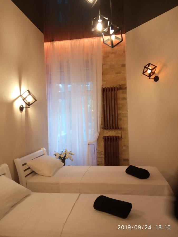 Hotel The Key Kiev Esterno foto