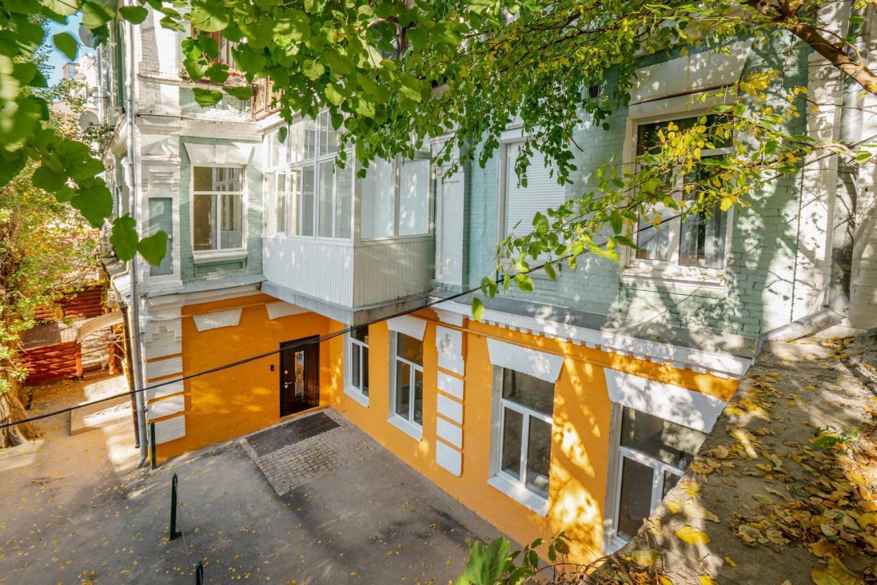 Hotel The Key Kiev Esterno foto
